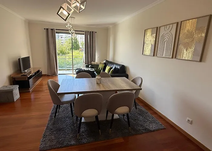 Madeira Sun Loft In 아파트 *